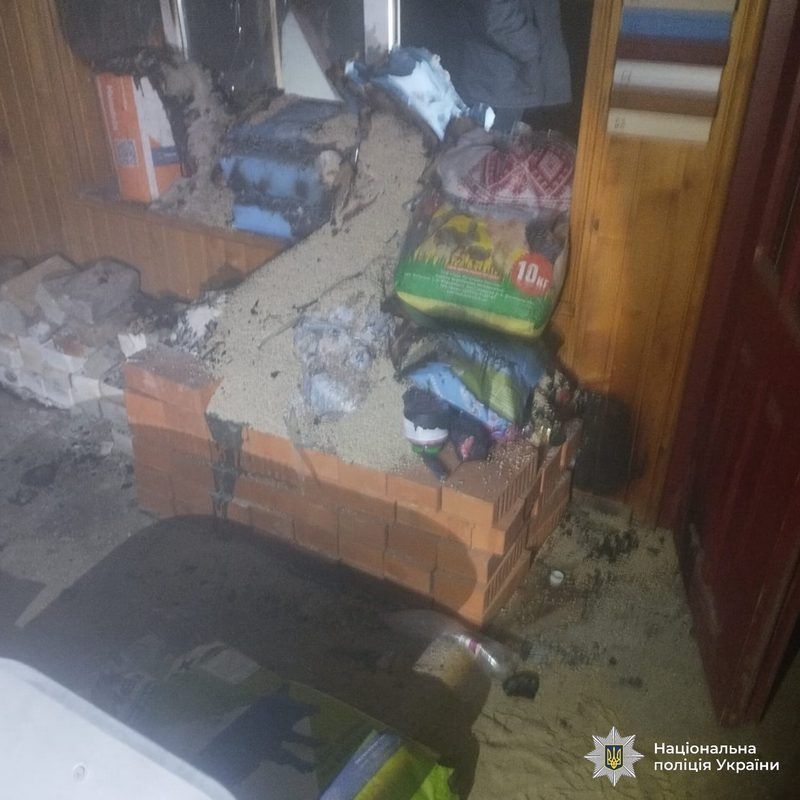 У Заболотові 27-річний молодик обікрав магазин і підпалив його 1