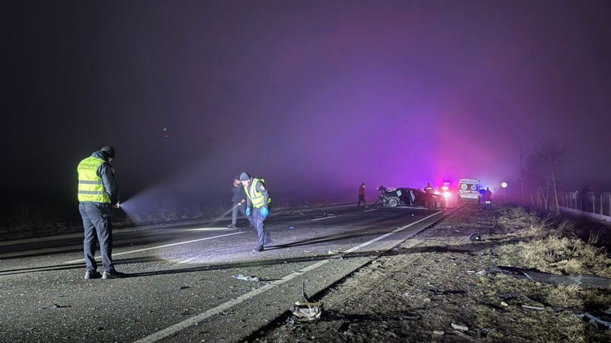 Загинула жінка з дитиною: в поліції розповіли деталі жахливої автотрощі на Прикарпатті 2