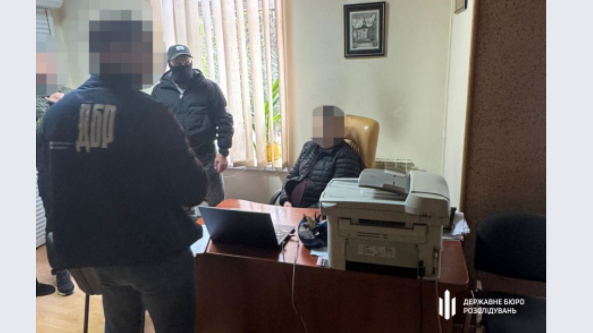 Схема з перекладачем: у Франківську вимагали гроші в іноземців 2