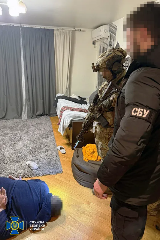 На Прикарпатті шахраї незаконно переоформили квартиру померлої жінки, щоб перепродати її 1