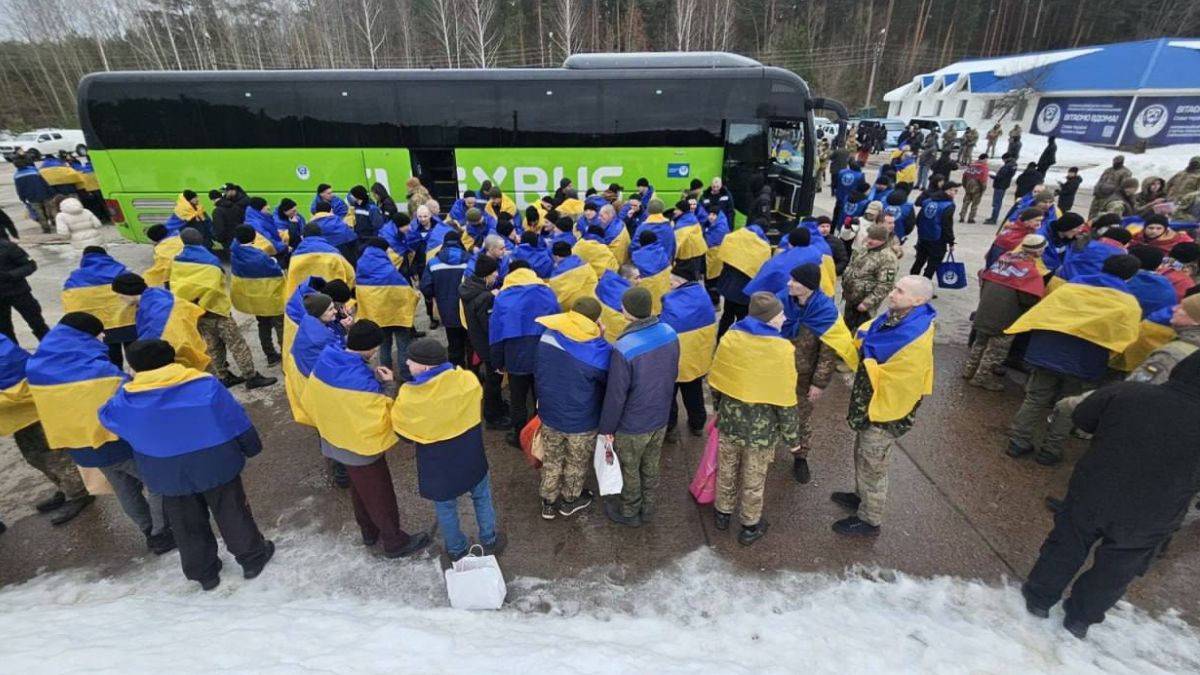 Україна повернула з полону 200 військових: серед них семеро з Прикарпаття