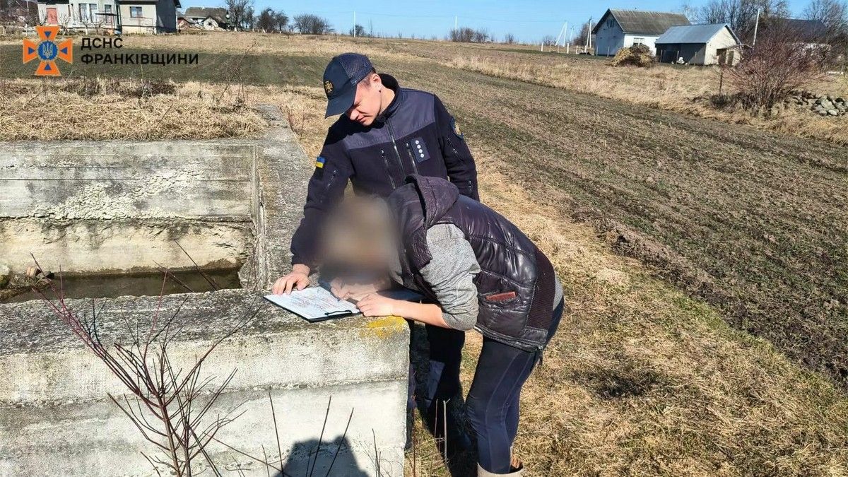 Одна жінка отримала опіки, інша - загинула: наслідки пожеж на Надвірнянщині 1