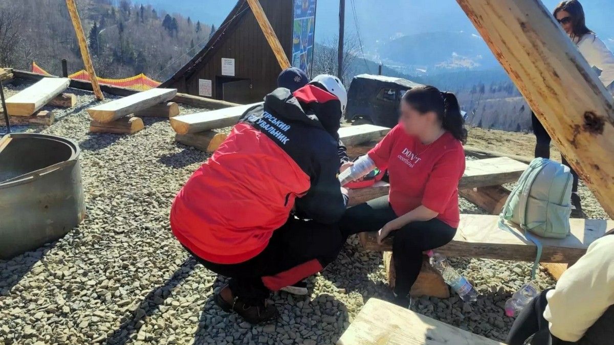 В горах біля Яремче травмувалась туристка