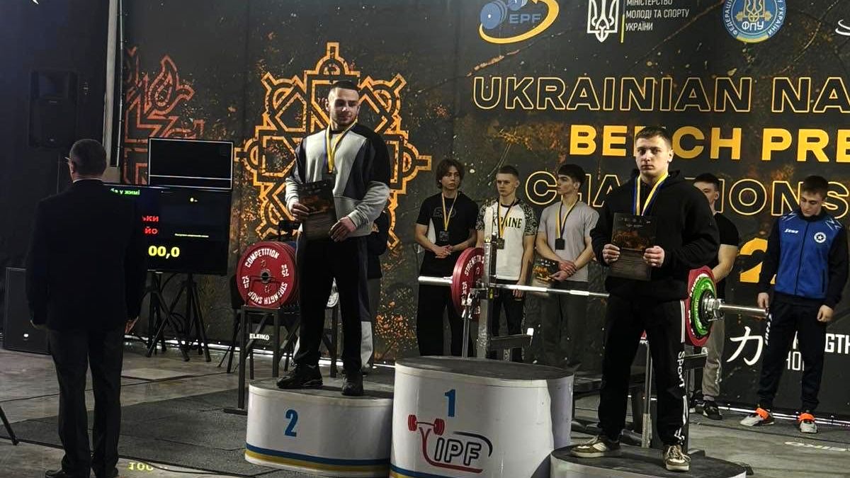 Спортсмени з Городенківщини стали призерами чемпіонату України з класичного жиму лежачи 4