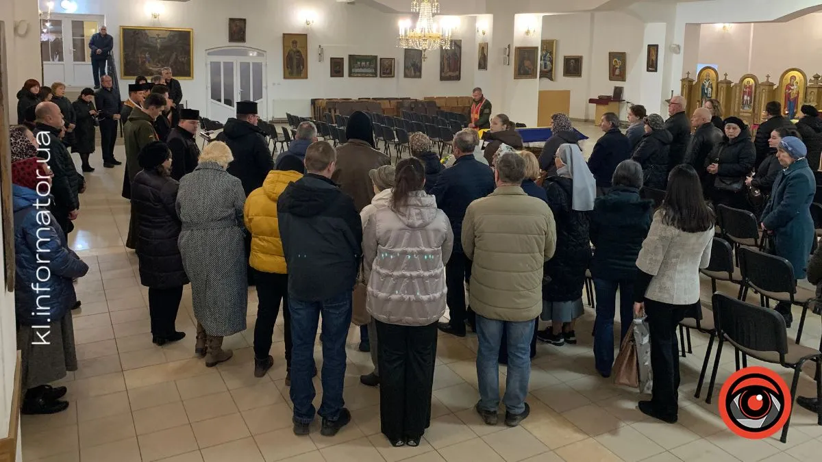 Коломийська громада провела в останню путь захисника Олега Слободяна 1