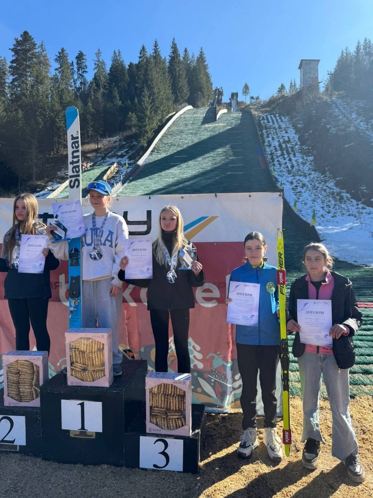 У Ворохті відбувся чемпіонат України з лижного двоборства серед юнаків та дівчат 5