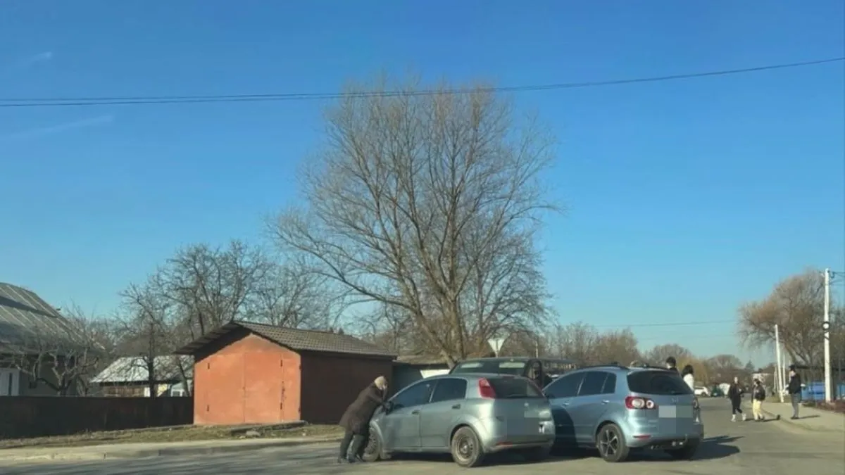 ДТП на перехресті вулиць Хмельницького-Моцарта