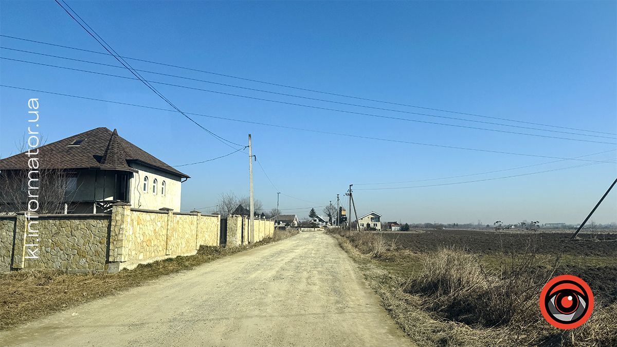 У перших весняних променях сонця: фоторепортаж з села Кіданч 1