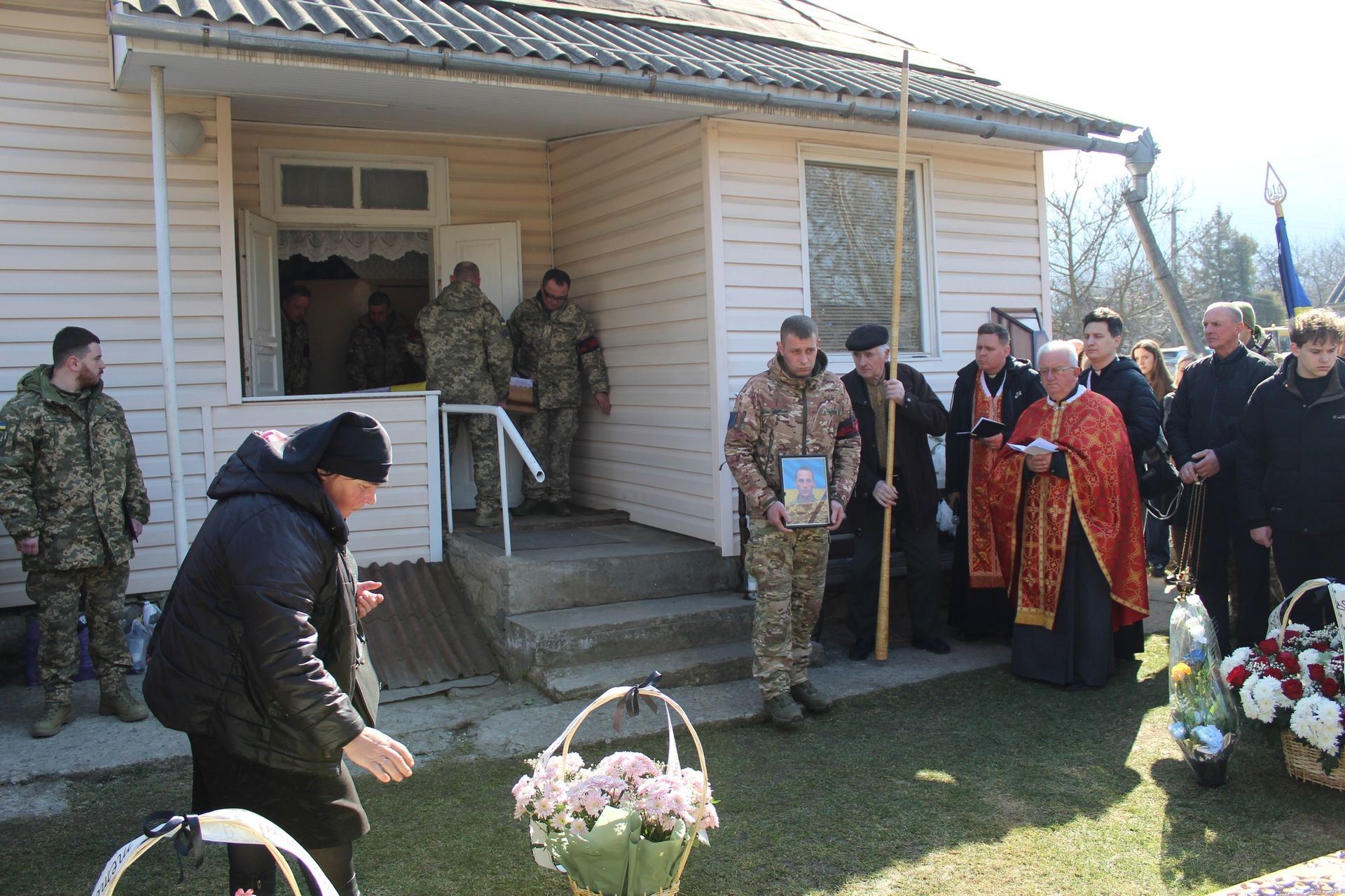 У Делятині попрощались із померлим воїном Володимиром Козловським 4