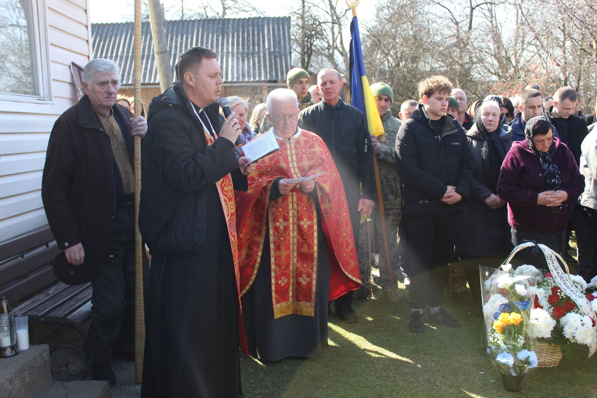 У Делятині попрощались із померлим воїном Володимиром Козловським 5
