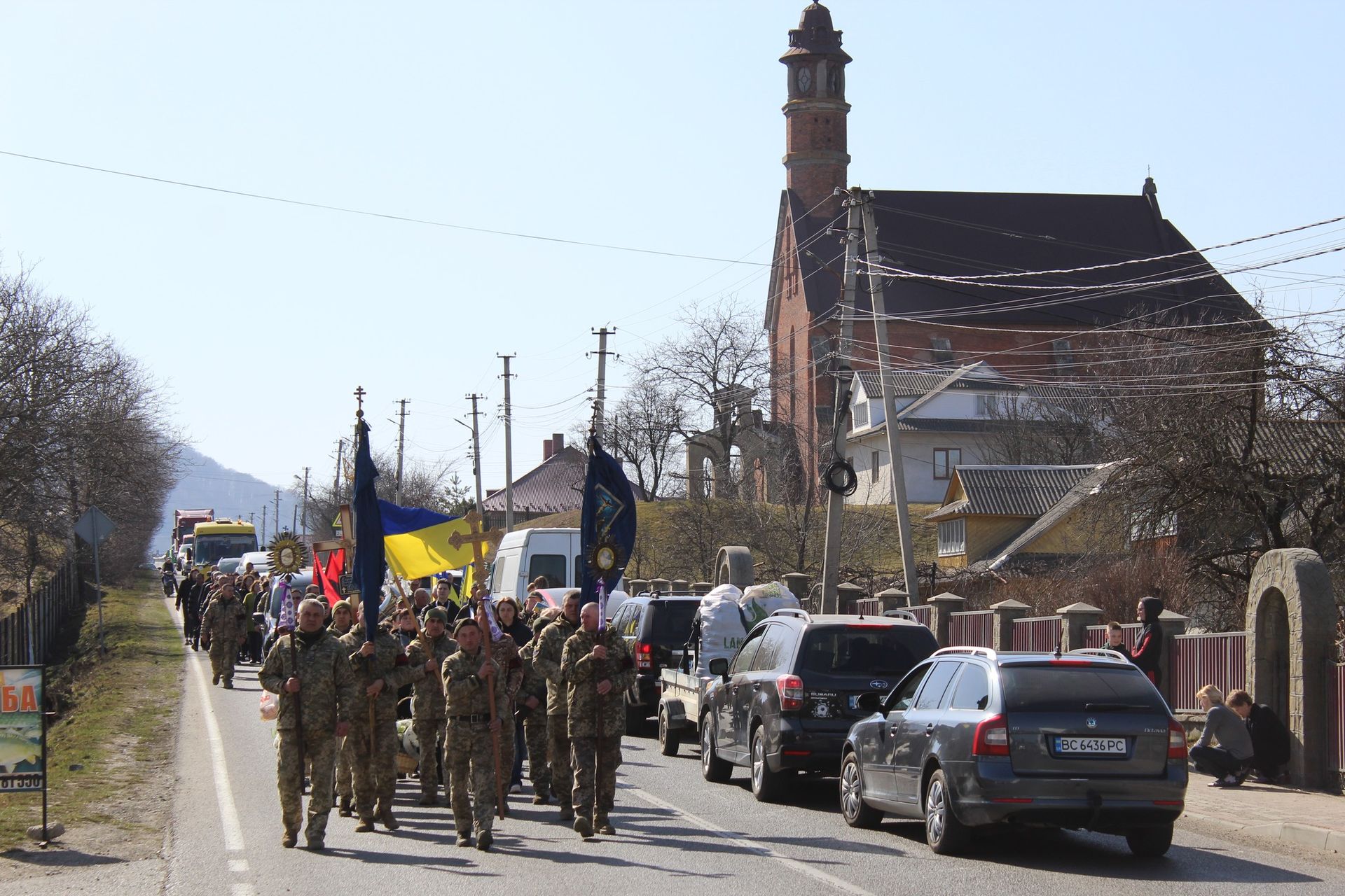 У Делятині попрощались із померлим воїном Володимиром Козловським 13