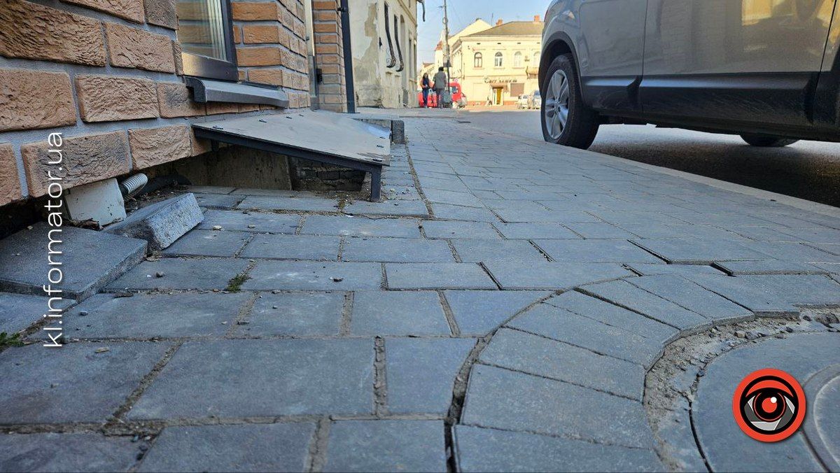 Труднощі для пішоходів на вул. Вільде у Коломиї | Фотофакт 1