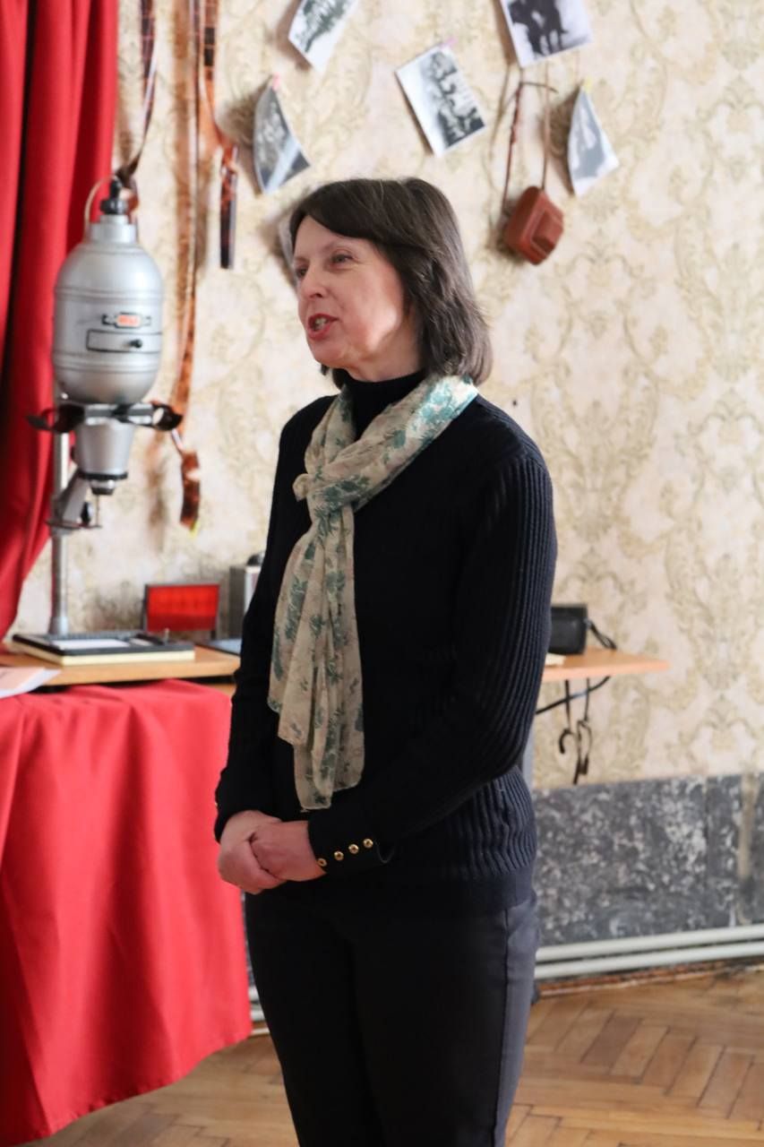 У Коломиї відкрили виставку світлин "Світло і тіні Ксенії Світлик" 7