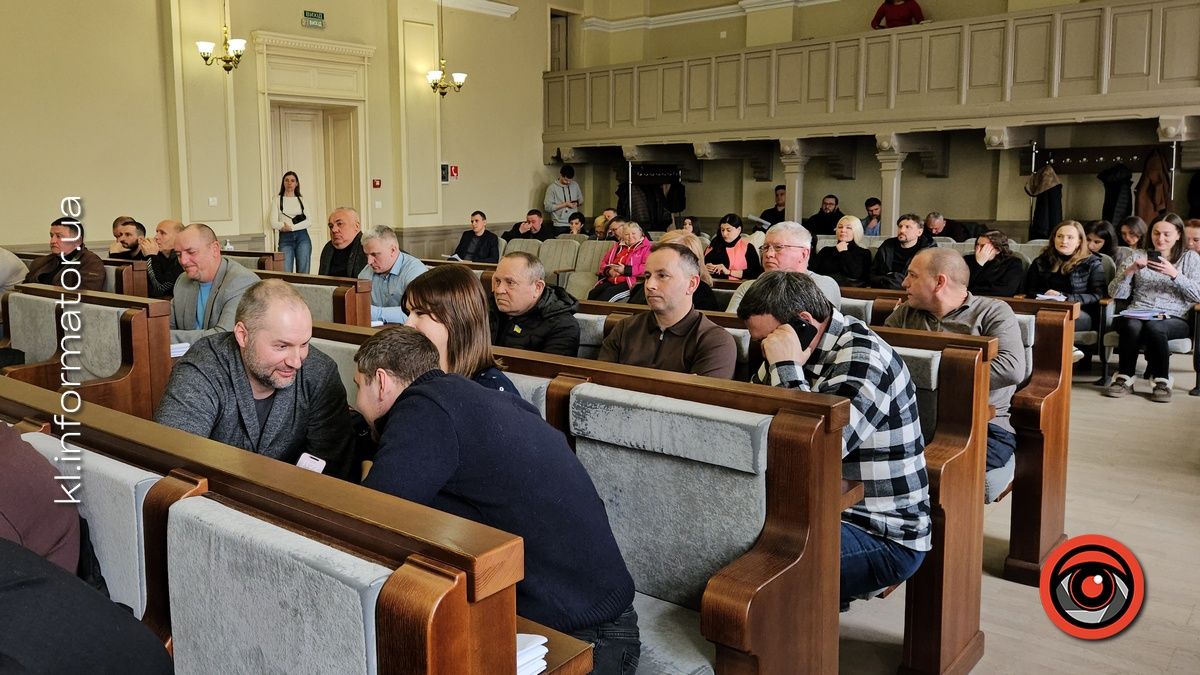 Гармидер і сотня рішень після перерви: як відбувалась 69 сесія Коломийської міської ради 1