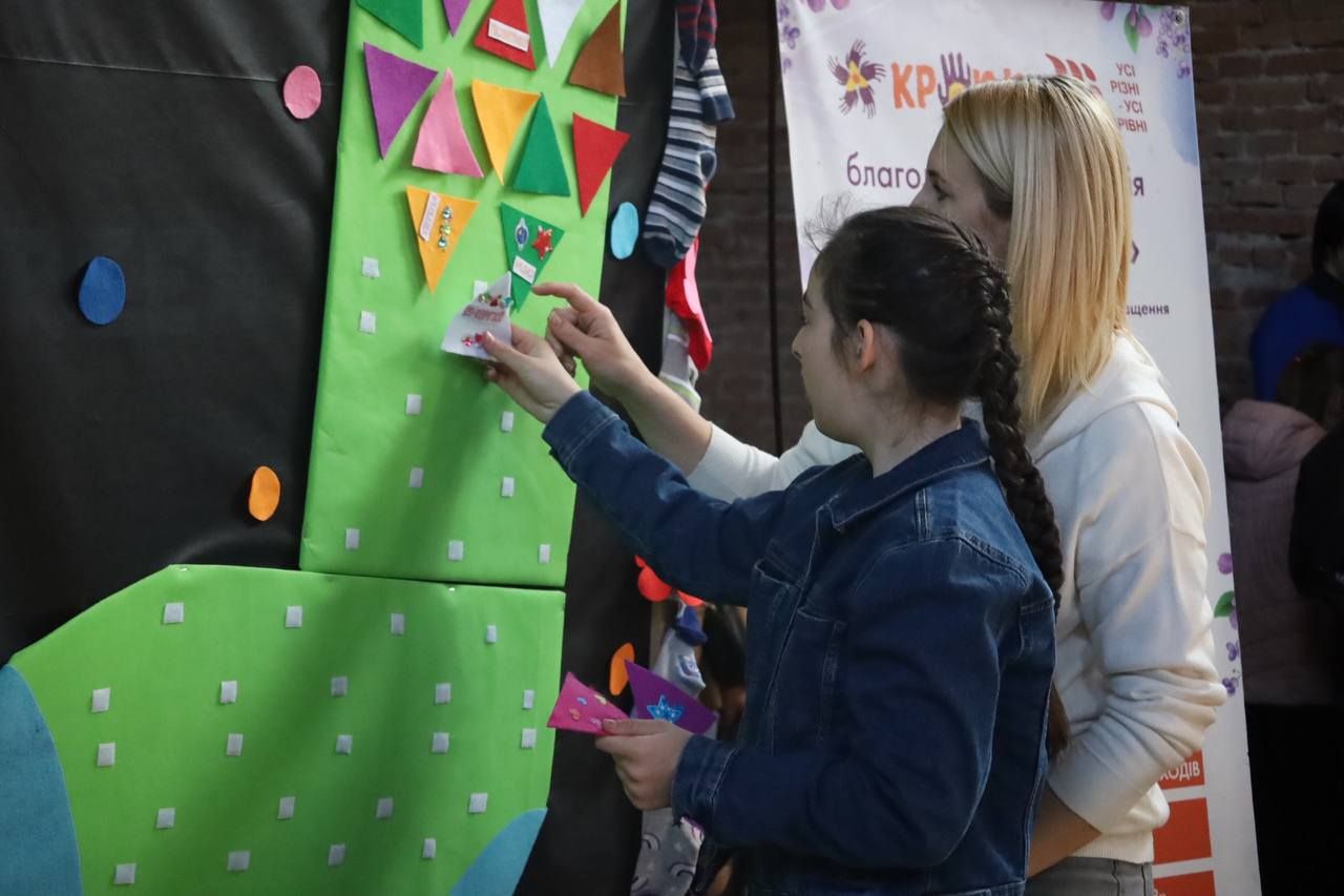 У Коломиї провели акцію до Дня людей із синдромом Дауна та 20-річчя фонду "Крокус" 16