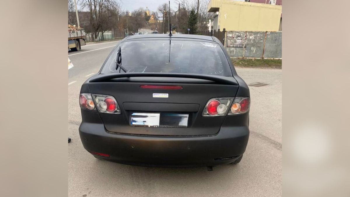 В Отинії зупинили водія за порушення ПДР, а він виявився напідпитку