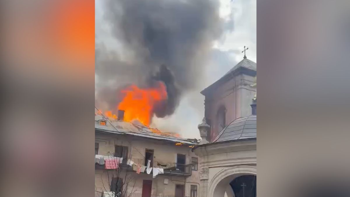 Влучання в історичній частині міста Львів. Скрин з відео очільника Львівської області