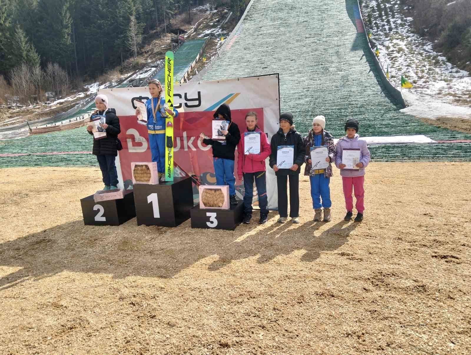 У Ворохті визначили чемпіонів України зі стрибків на лижах з трампліна 5