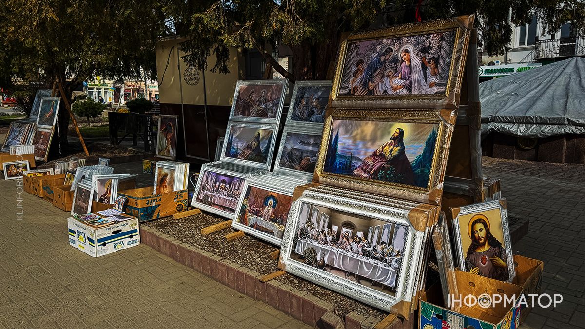 Писанки, вербові гілочки та прикраси для кошика: у Коломиї запрацював Великодній ярмарок 19