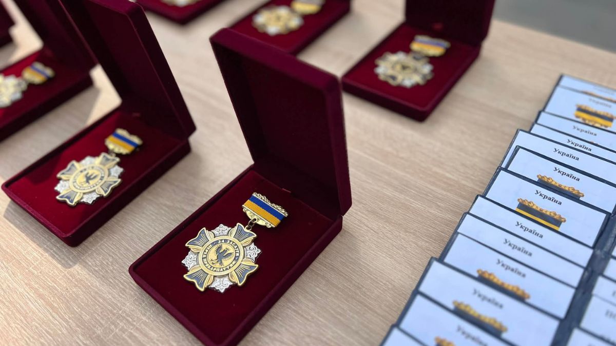 Нагородження медалями "За заслуги перед Прикарпаттям"