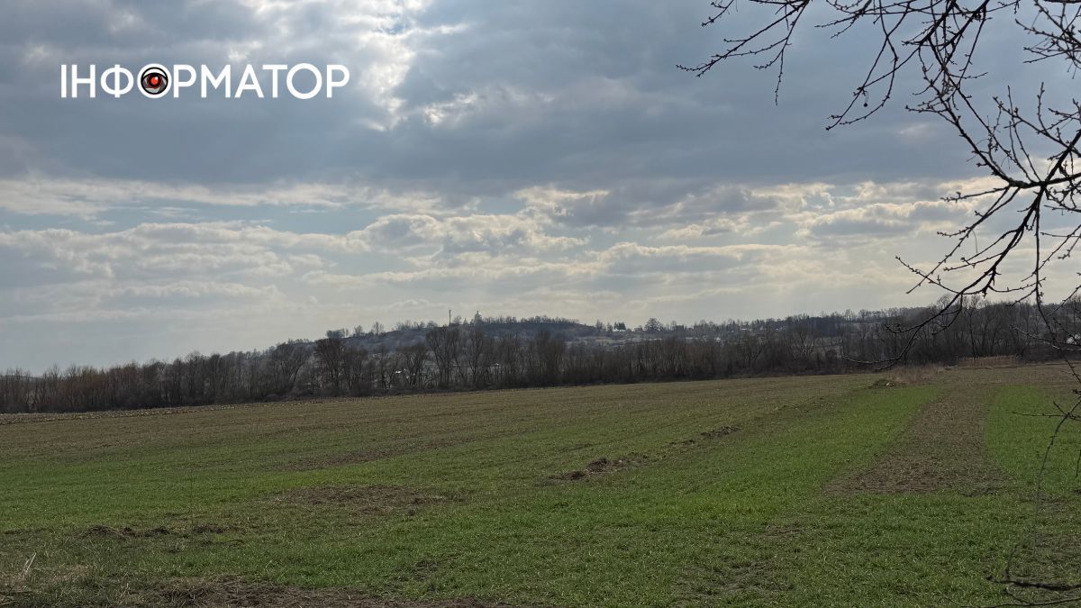 Запруття у весняних барвах: фоторепортаж із села Залуччя 15
