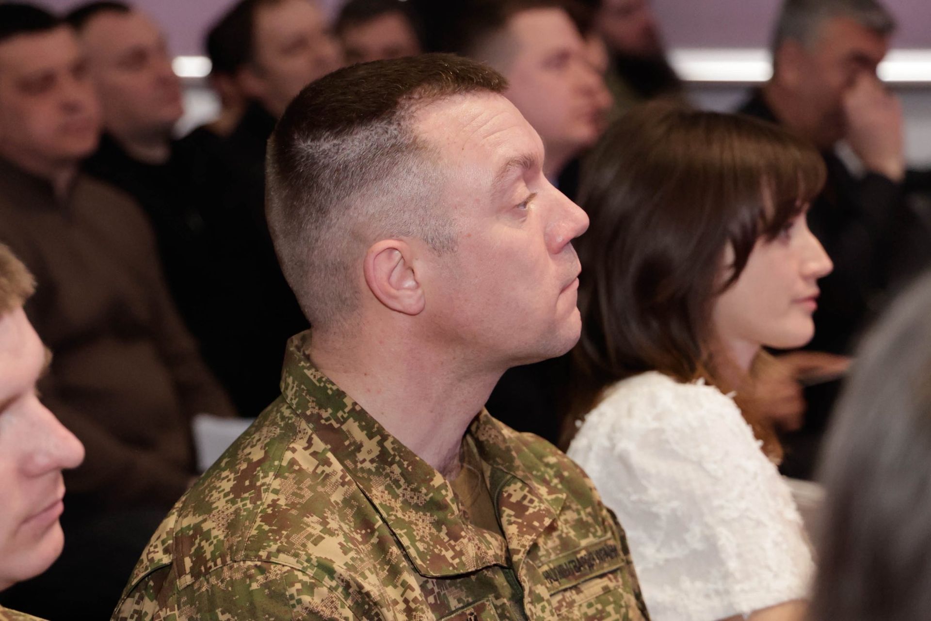 На Прикарпатті під час благодійного аукціону зібрали понад 7,7 млн грн для ЗСУ 4