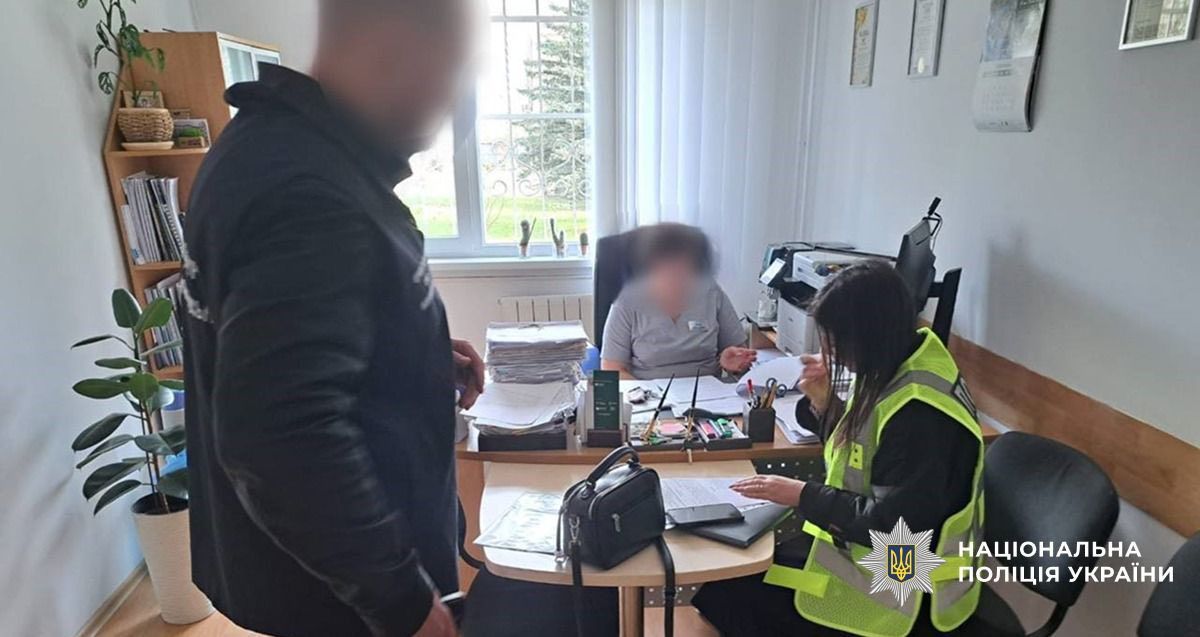 Вигадане лікування немовлят на 1,5 млн грн: на Прикарпатті оголосили підозру екс-керівниці перинатального центру 1