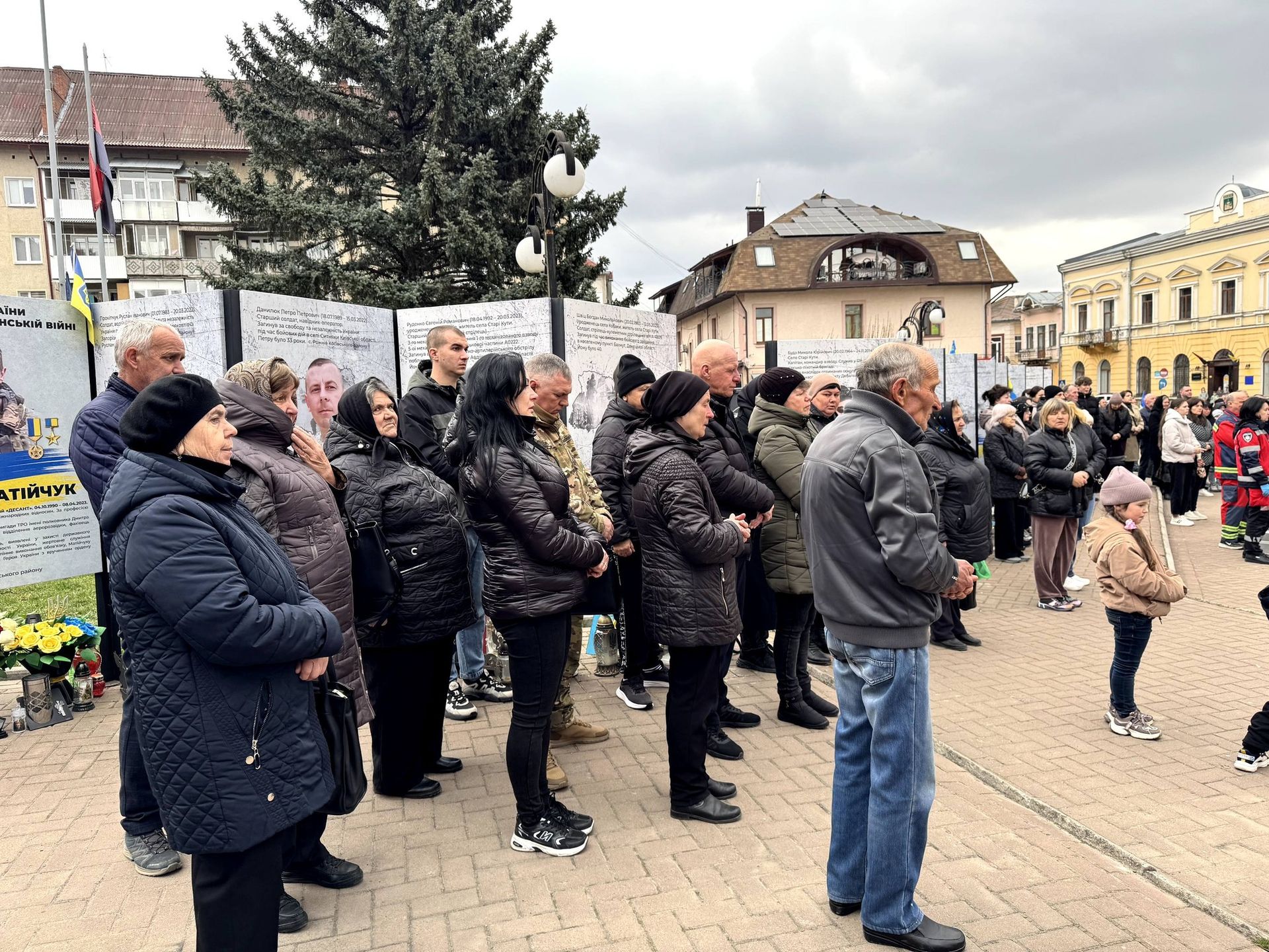У Косові вшанували пам’ять полеглих захисників та освятили меморіал 7