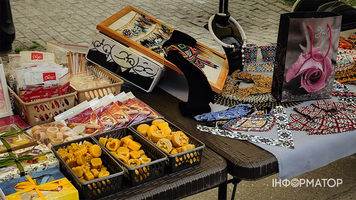 На коломийській стометрівці розгорнули ще один ярмарок 9