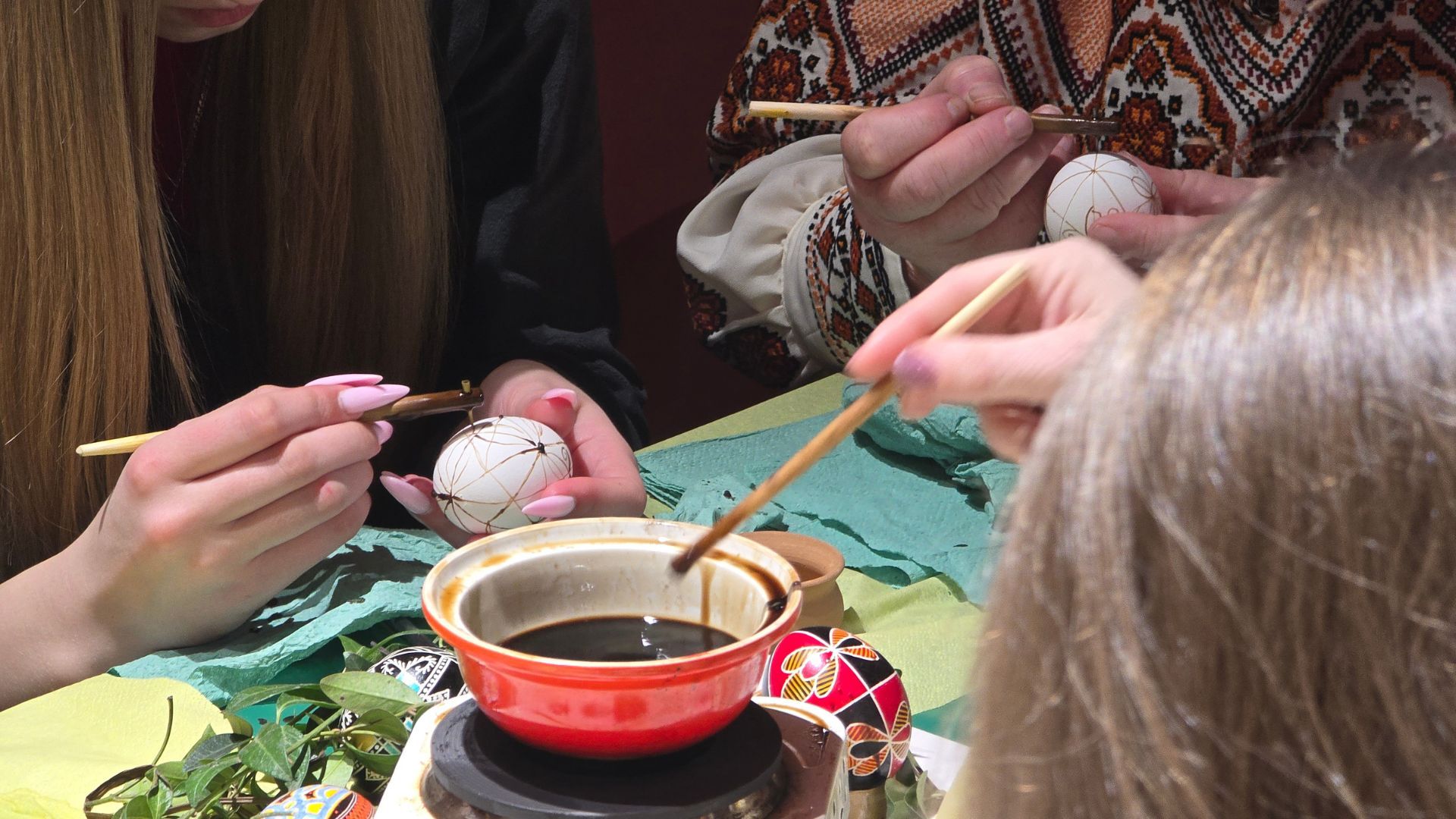 Акція "Писанки для України". Фото: Суспільне Івано-Франківськ
