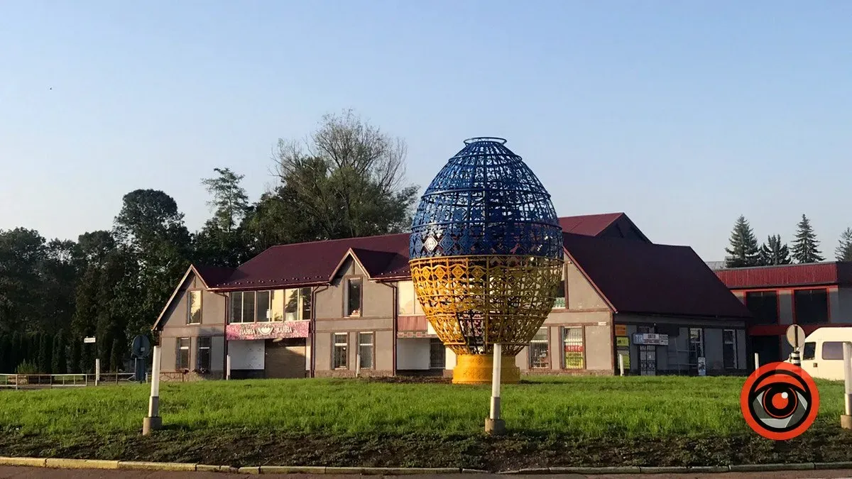 Історія яйця від початку й до кінця: шлях скандальної писанки у Коломиї 1