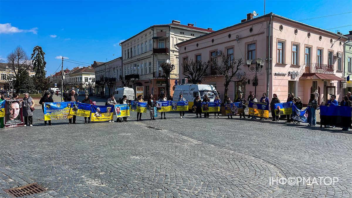 У Коломиї провели акцію на підтримку зниклих безвісти військових 4