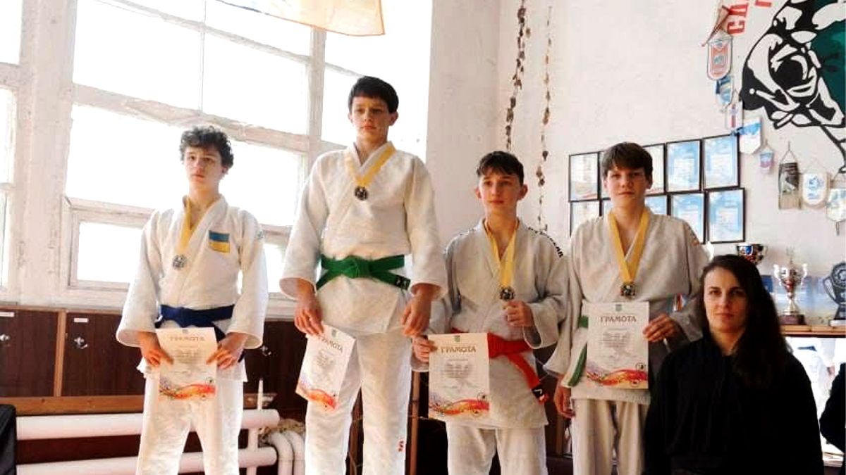 Дзюдоїсти з Надвірної здобули призові місця на чемпіонаті області 6