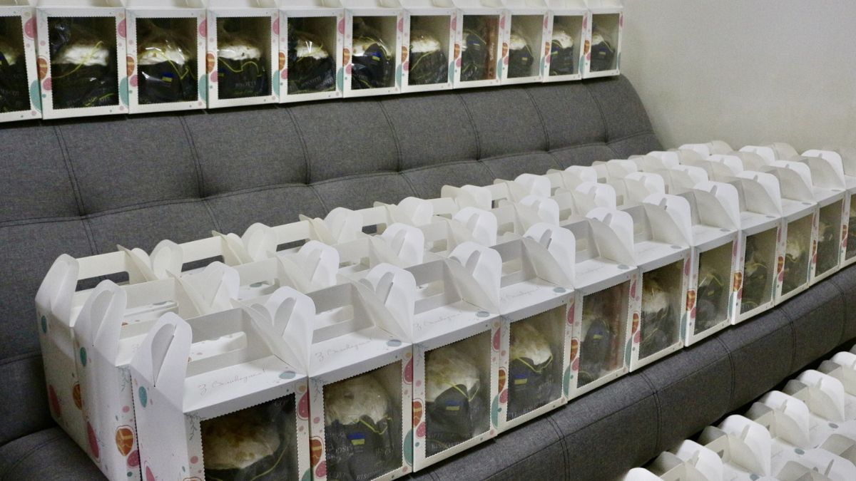 У "Гарті" провели майстер-клас з писанкарства та розпочали видачу великодніх пакунків 4