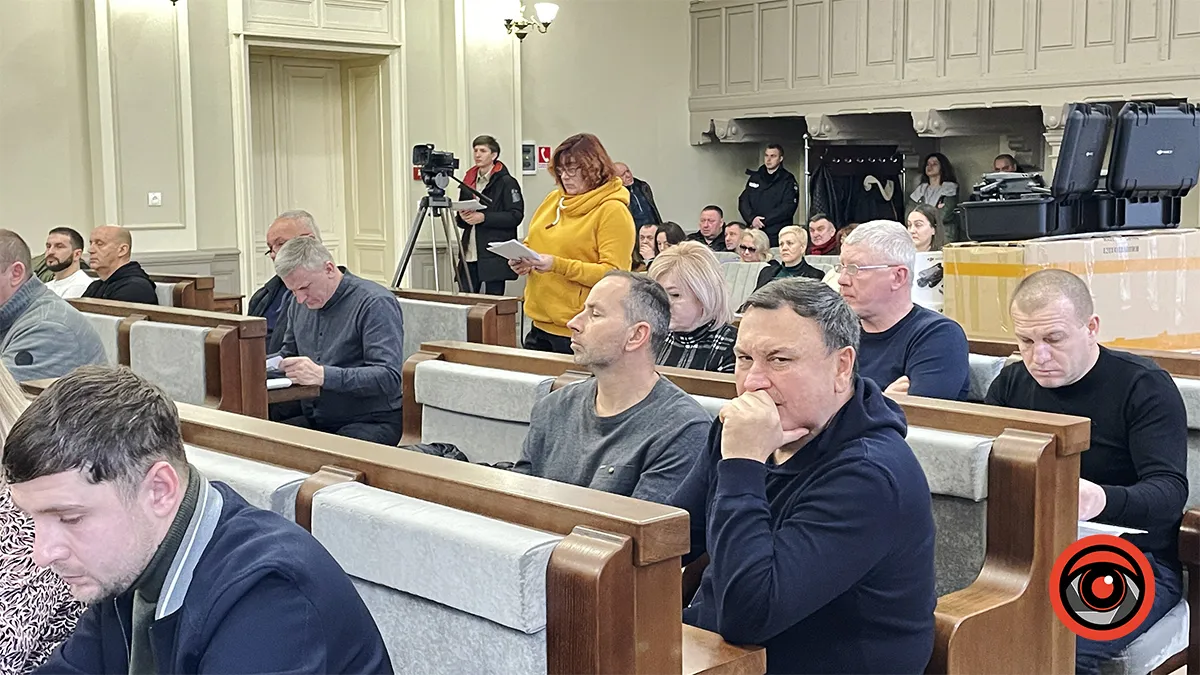 Декларація коломийського депутата Мирослава Михайлюка: мільйонний подарунок від дружини, нова нерухомість у столиці та сімейний автопарк 1