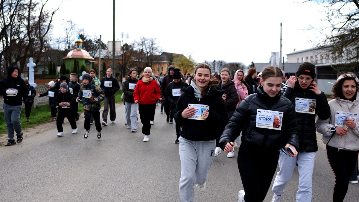 На Снятинщині провели забіг "Біжу за безвісти зниклих героїв України" 3