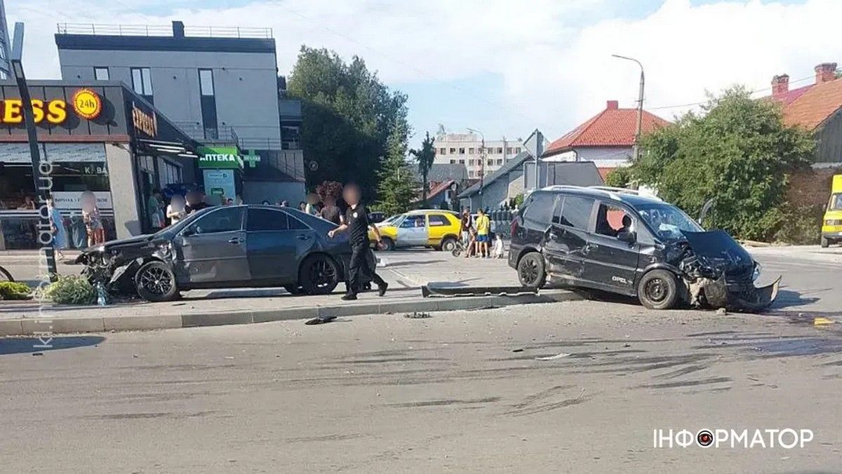 Злощасне перехрестя у Коломиї хочуть обладнати світлофорами 2