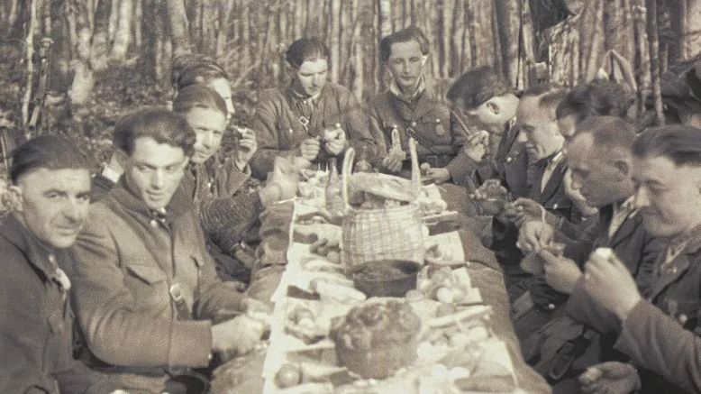 Прикарпаття. Святкування Великодня. 1950р