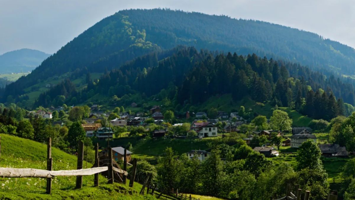 Рив’єра над Черемошем: як український бомонд відпочивав у Криворівні та хто увів цю моду 1