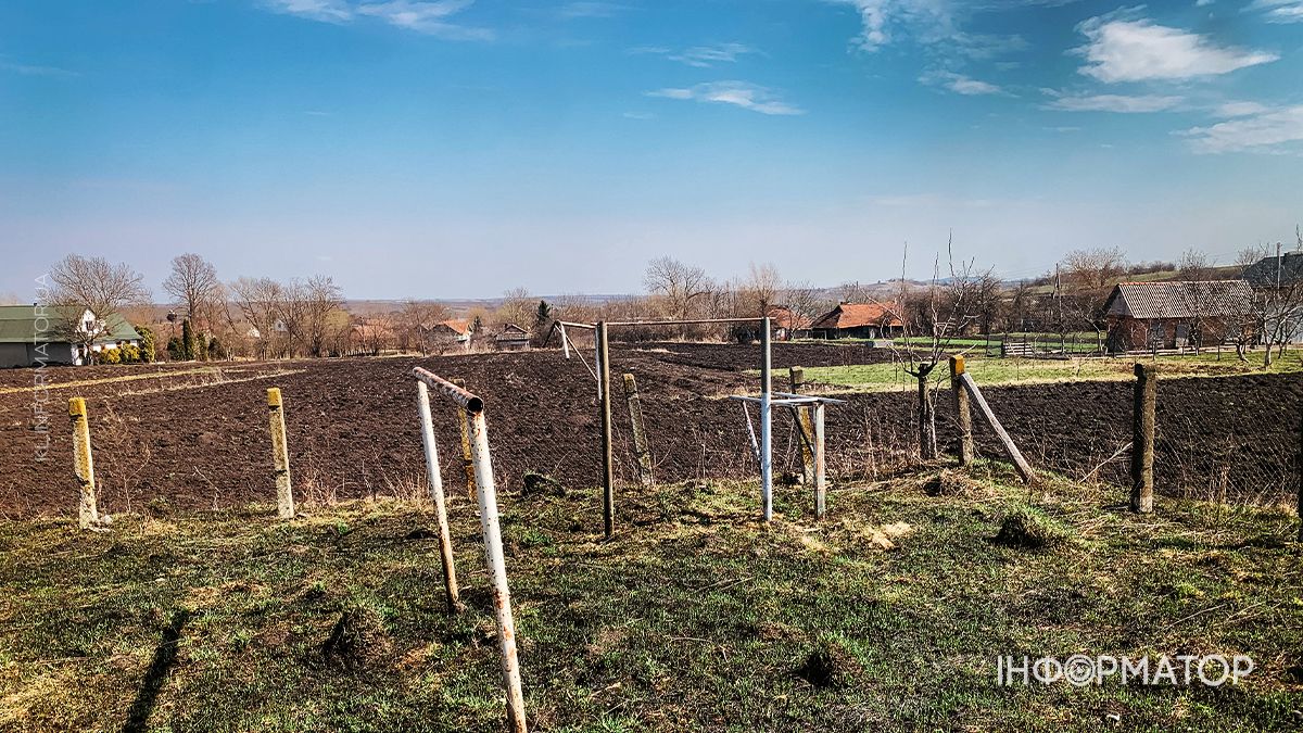 Фоторепортаж із Фатовця: тиша, що говорить більше за слова 14