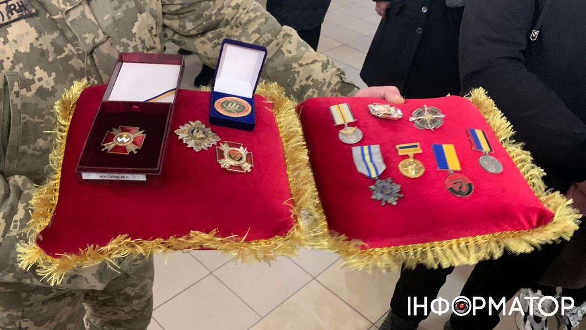 Коломияни провели в останню дорогу Героя Михайла Костюка 2