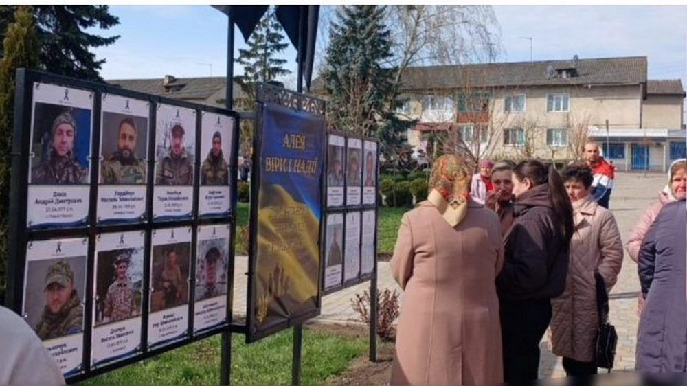 Алею віри та надії відкрили у Гвіздецькій громаді 1