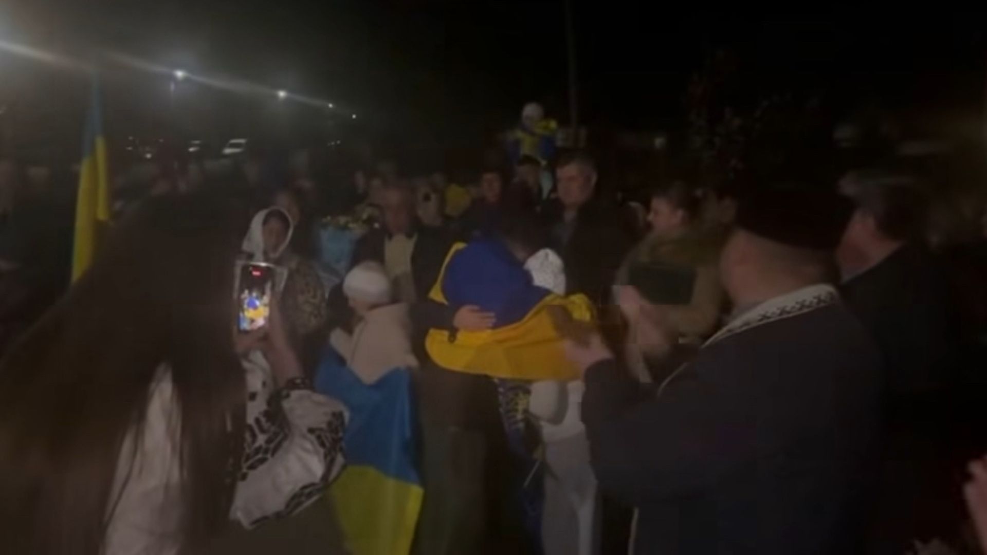 Звільненя з полону воїна з Надвірнянської громади Володимира Микитина