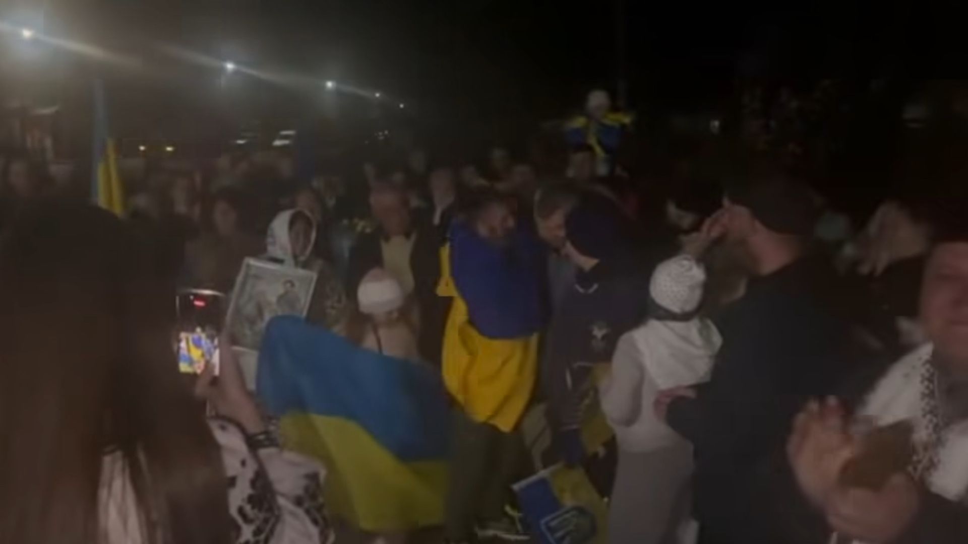 З ворожого полону повернувся захисник із Надвірнянської громади Володимир Микитин 1