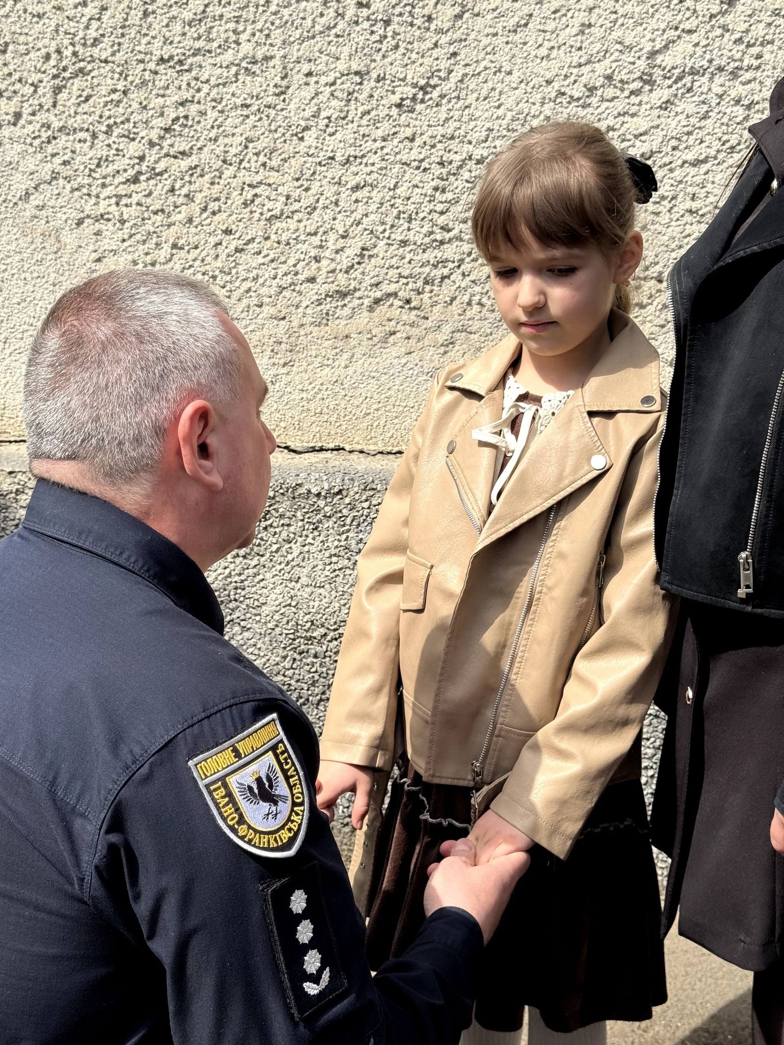 У Косові відкрили пам’ятну дошку загиблому захиснику Євгену Рубаняку 2