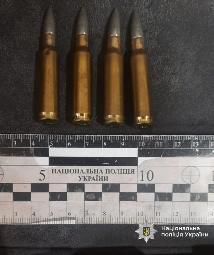 У Коломиї чоловік влаштував стрілянину: є поранений 2