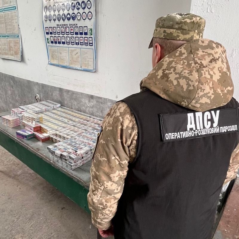 Партію сигарет намагались таємно перевезти з Коломиї за кордон 1