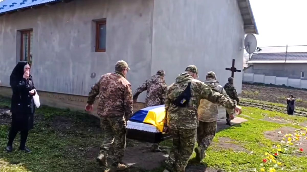 На вічний спочинок у Гвіздецьку громаду повернувся Михайло Феркалюк 4