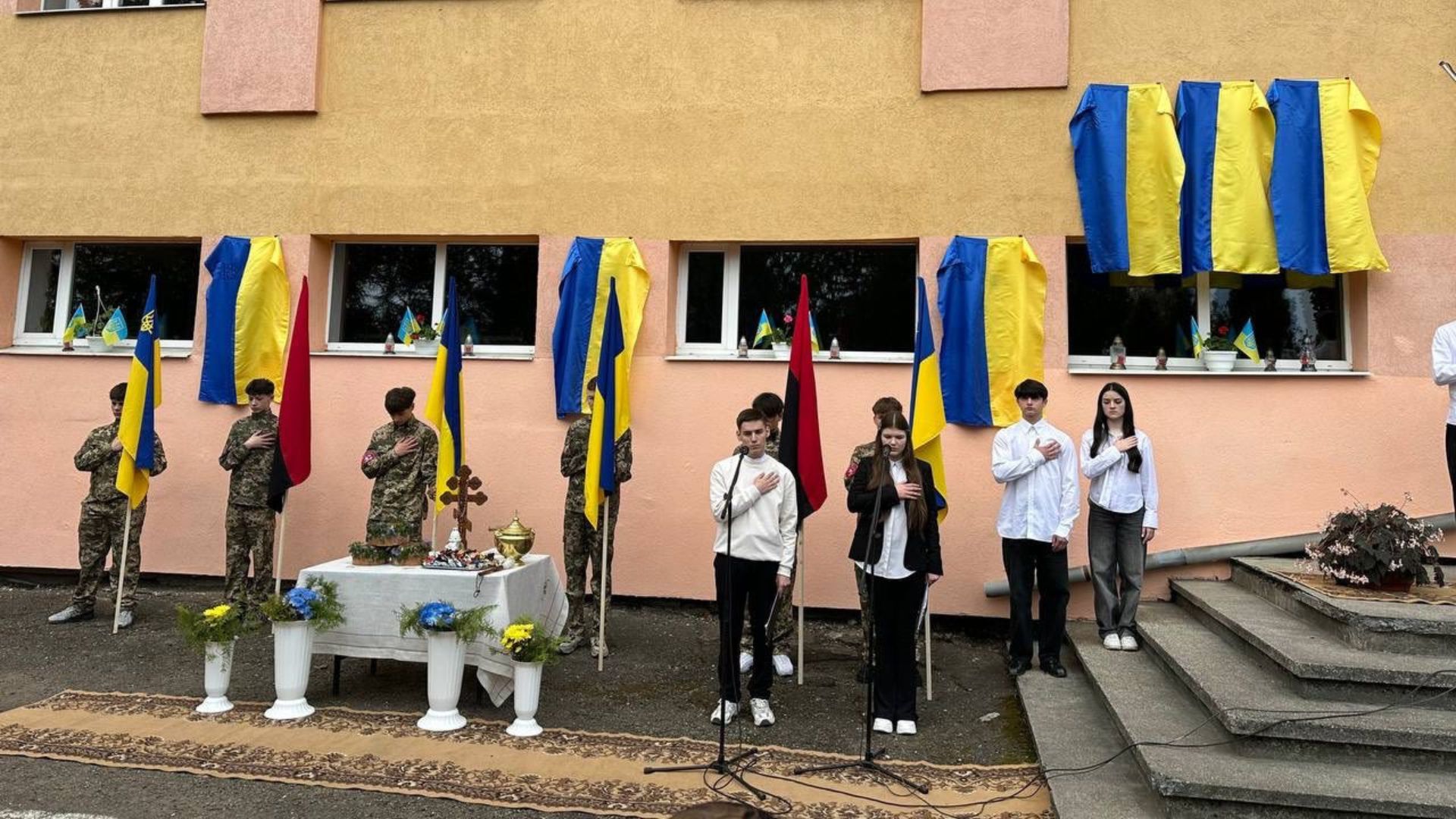 Відкриття меморіальних дощок полеглим захисникам на Коломийщині