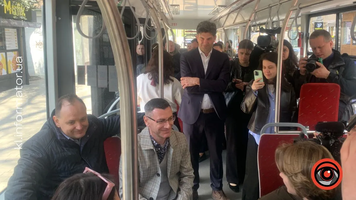 Нові тролейбуси вже курсують вулицями Франківська 3